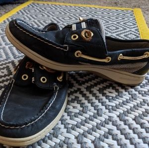 Black Sperry's